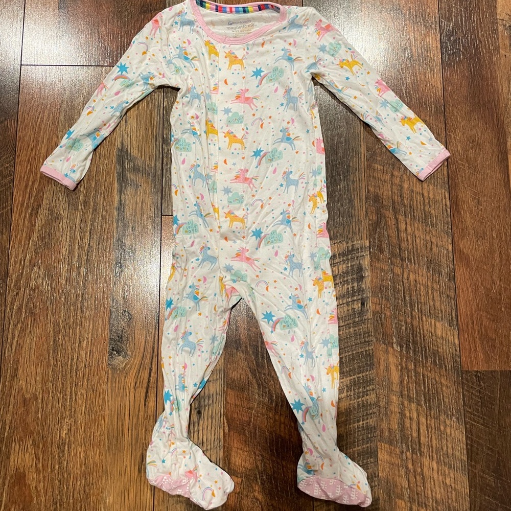 Magnet Me Footie 9-12 months